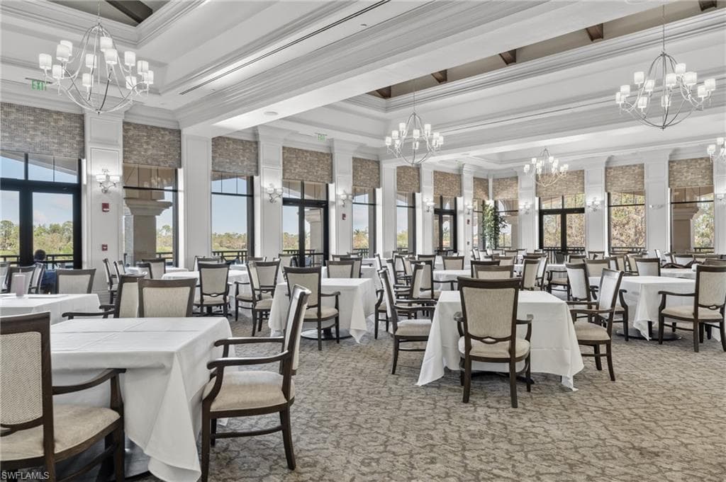 2874 Lone Pine Ln, Naples, FL 34119-45