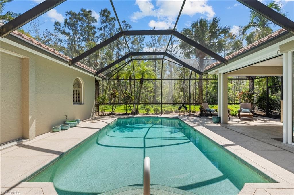 2874 Lone Pine Ln, Naples, FL 34119-3