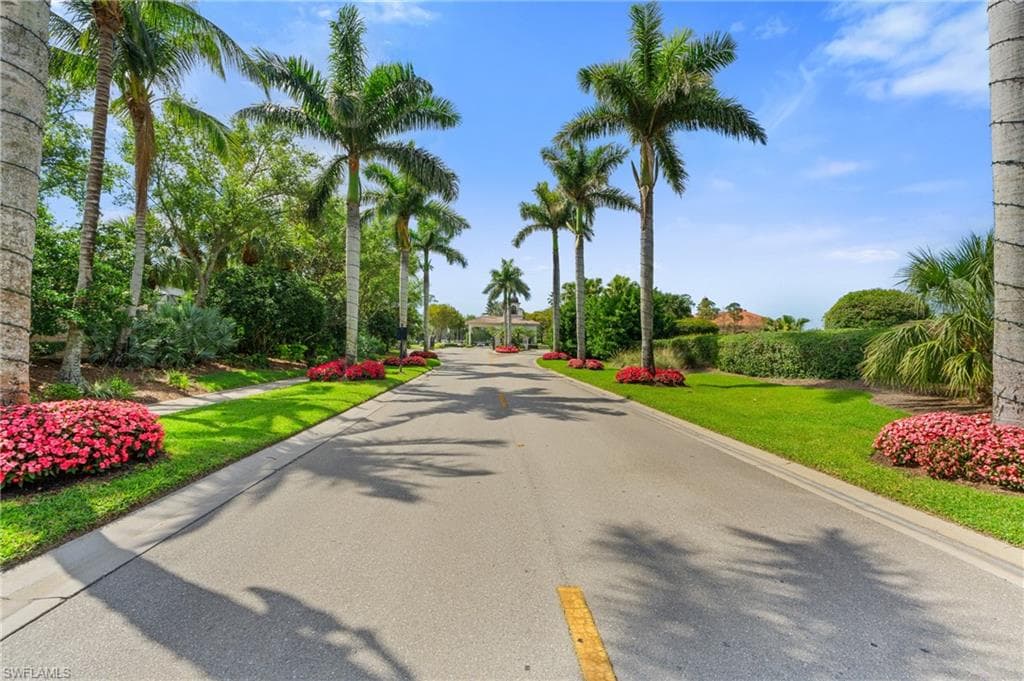 2874 Lone Pine Ln, Naples, FL 34119-50