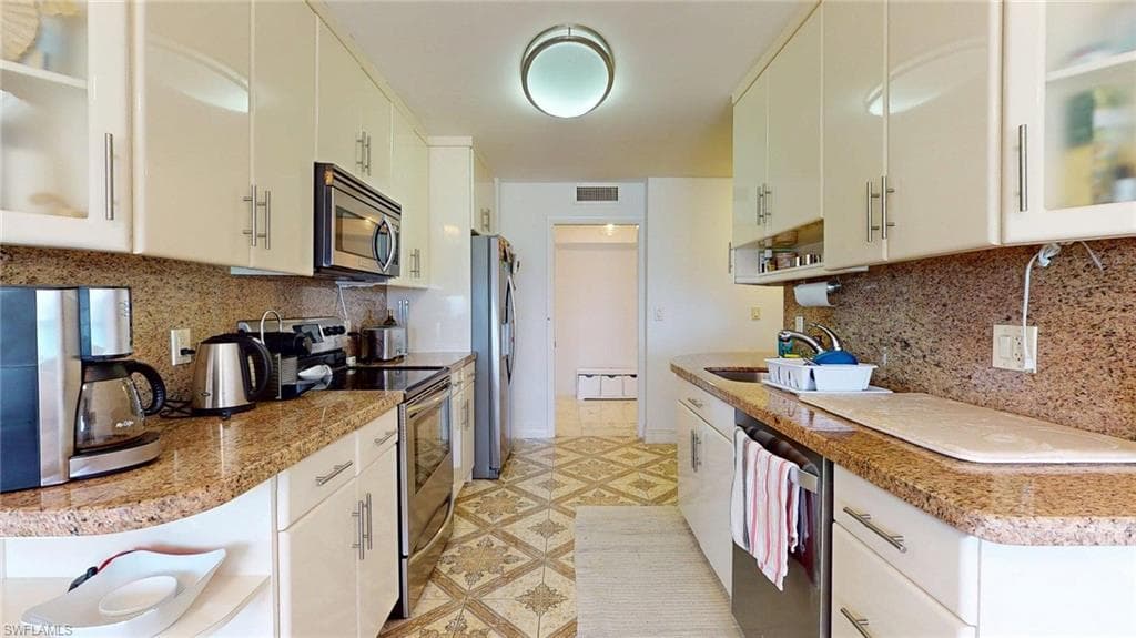 1912 Ocean Dr 9a, Hallandale Beach, FL 33009-21