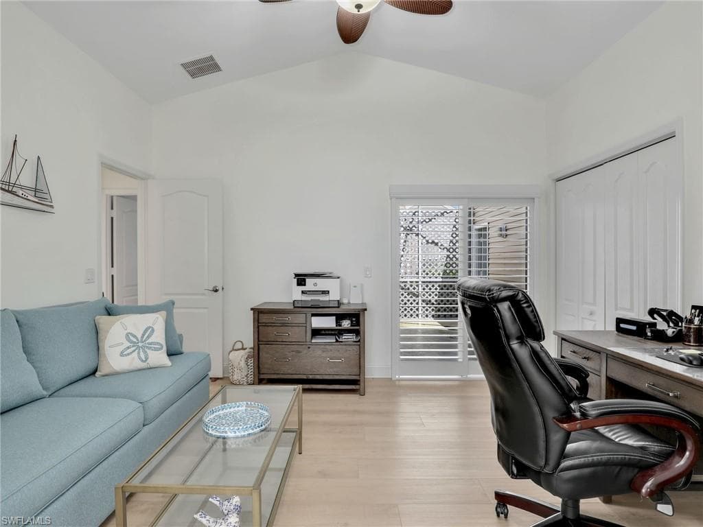 15337 Wimborne Ln 5, Naples, FL 34110-18