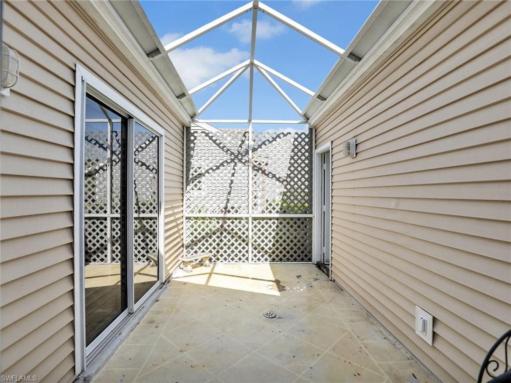 15337 Wimborne Ln 5, Naples, FL 34110-23