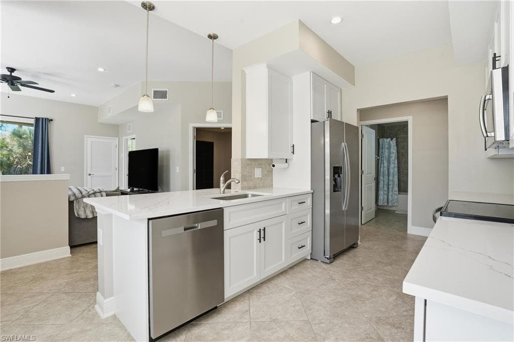 18320 Creekside Preserve Loop 101, Fort Myers, FL 33908-12