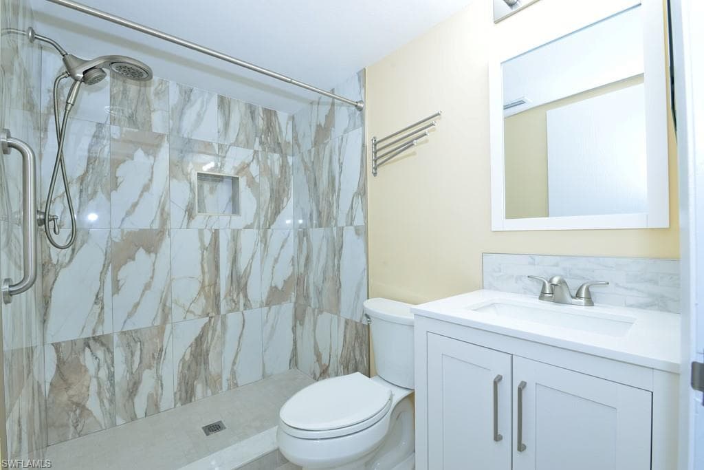 4790 Cleveland Ave 1903, Fort Myers, FL 33907-10