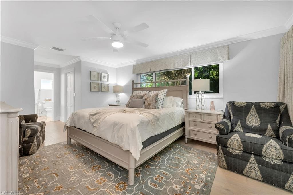 635 Fountainhead Ln, Naples, FL 34103-12