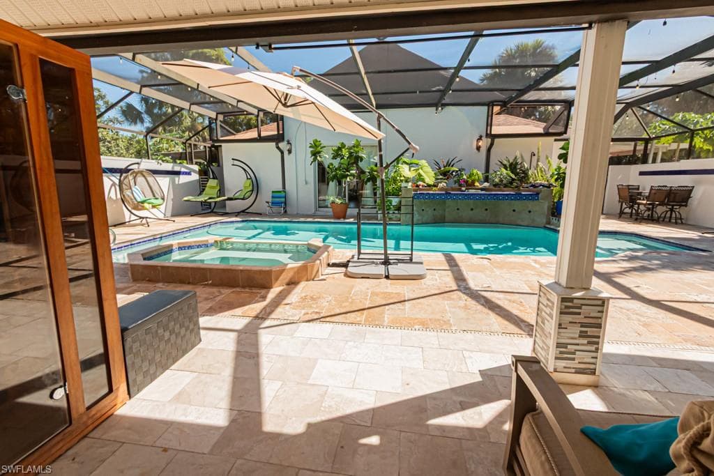 740 31st St SW, Naples, FL 34117-13