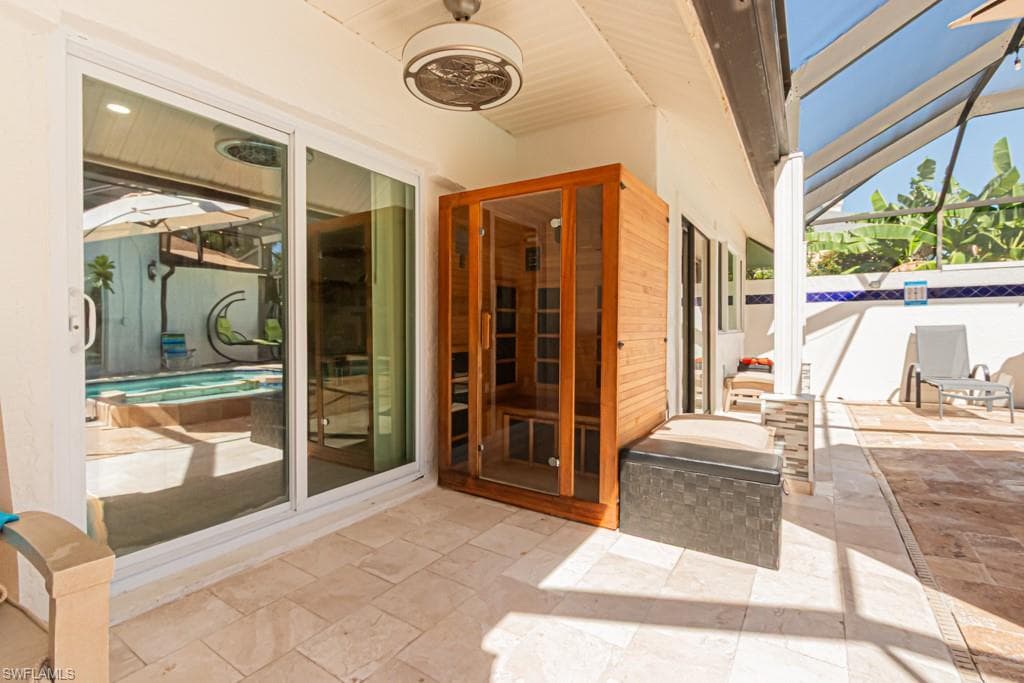 740 31st St SW, Naples, FL 34117-14