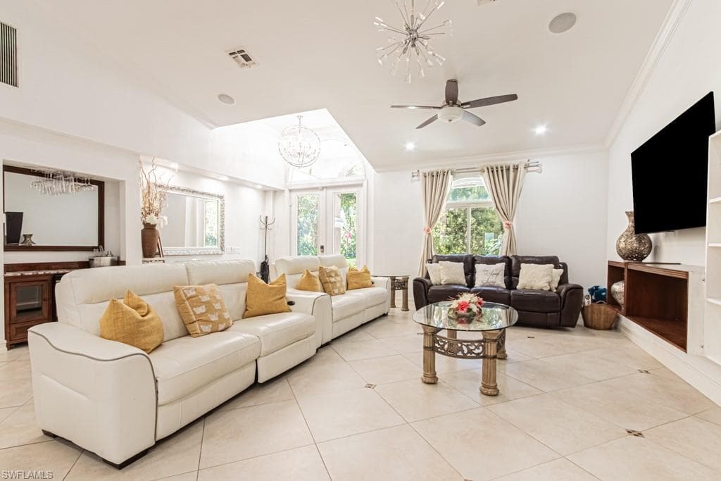 740 31st St SW, Naples, FL 34117-25