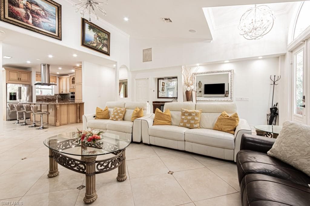 740 31st St SW, Naples, FL 34117-26