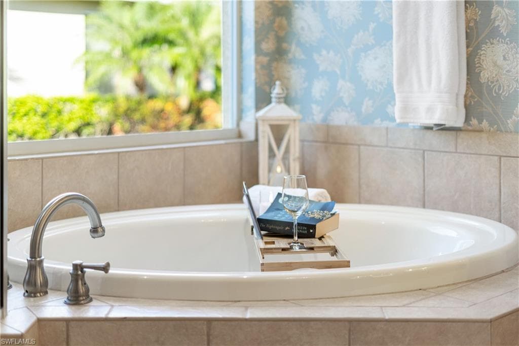 28850 Kiranicola Ct, Bonita Springs, FL 34135-29