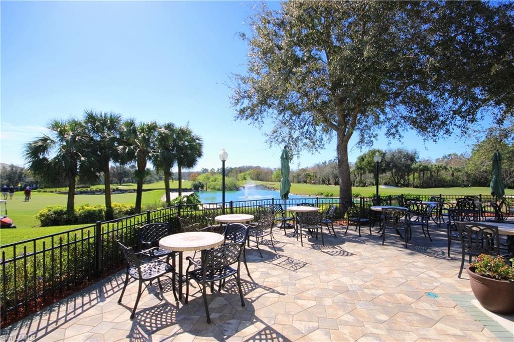 2690 Cypress Trace Cir 3231, Naples, FL 34119-11