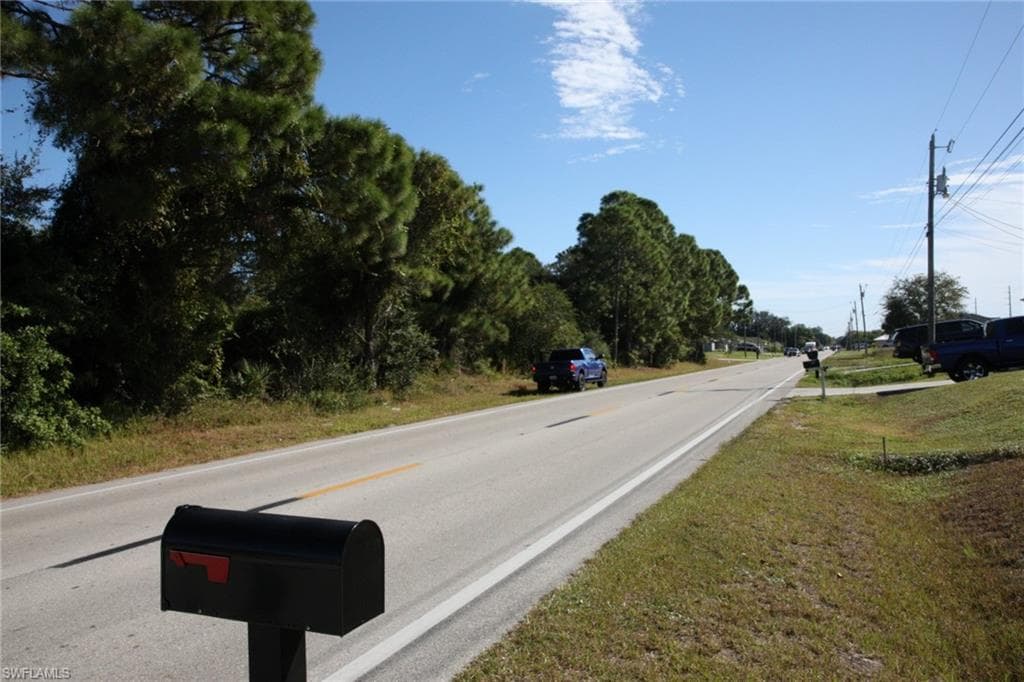 2912 1st St W, Lehigh Acres, FL 33971-2