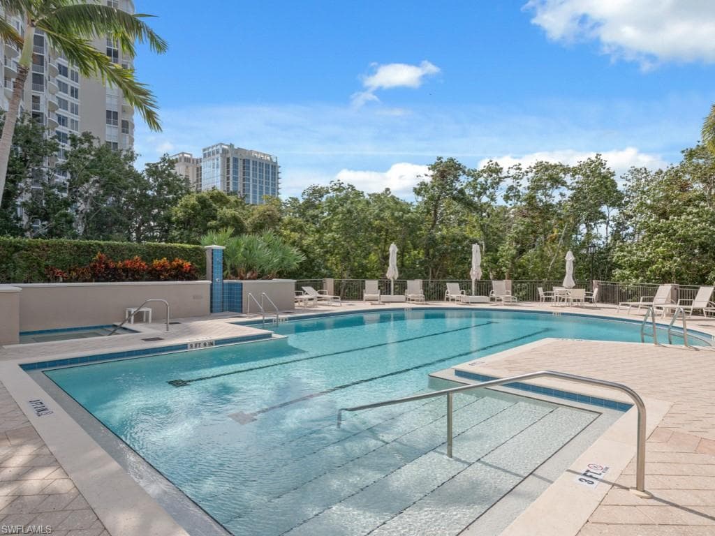7225 Pelican Bay Blvd 2102, Naples, FL 34108-21