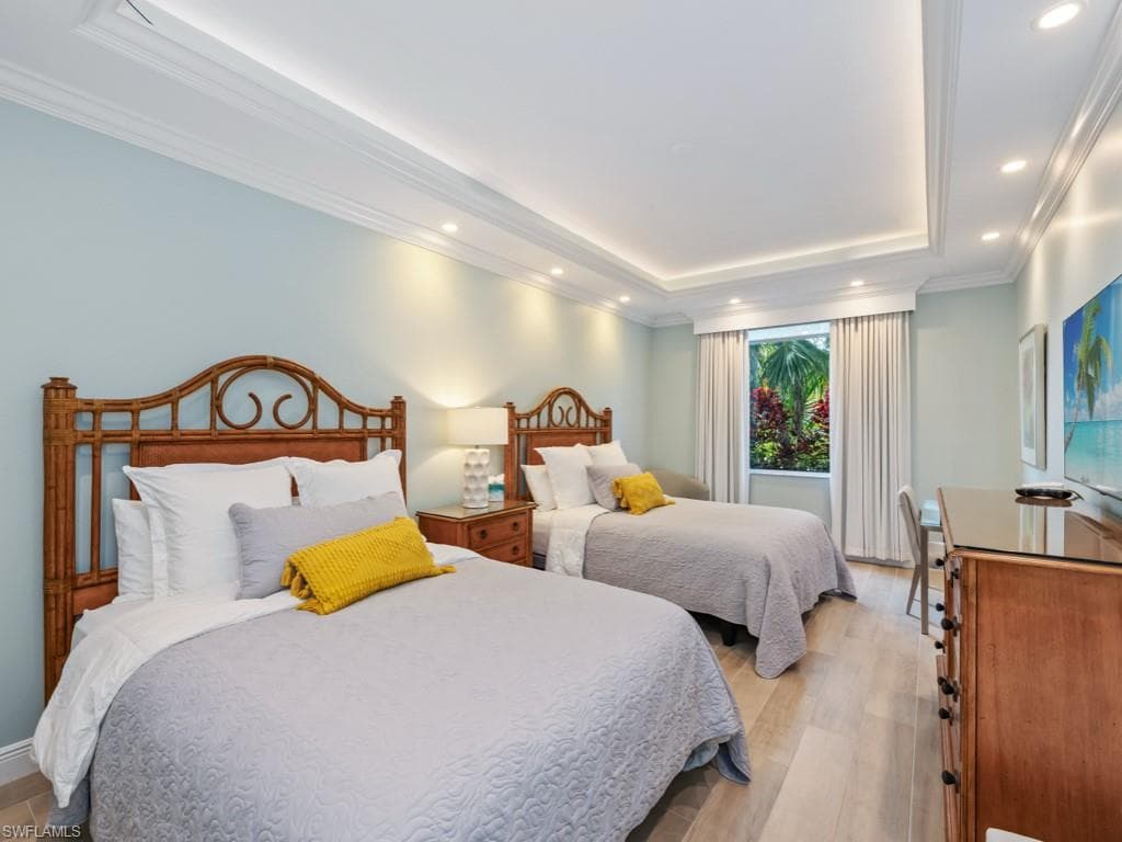 7225 Pelican Bay Blvd 2102, Naples, FL 34108-26