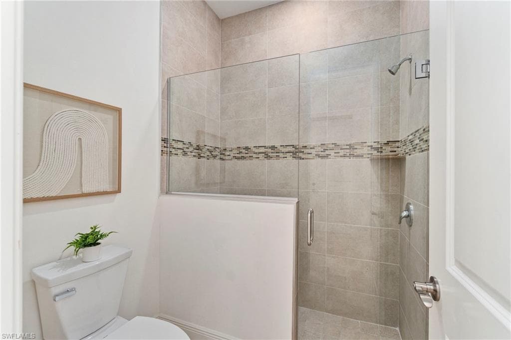 5710 Spanish Oaks Ln, Naples, FL 34119-30