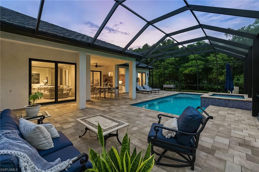 5710 Spanish Oaks Ln, Naples, FL 34119-41