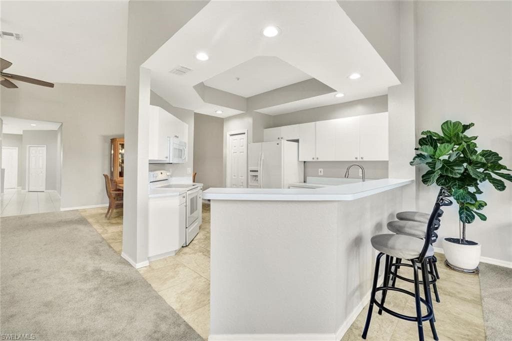 8330 Whisper Trace Way 204, Naples, FL 34114-4