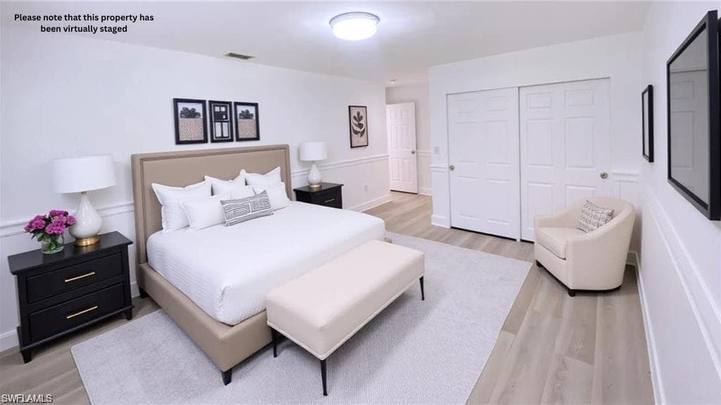 718 Reef Point Cir, Naples, FL 34108-4