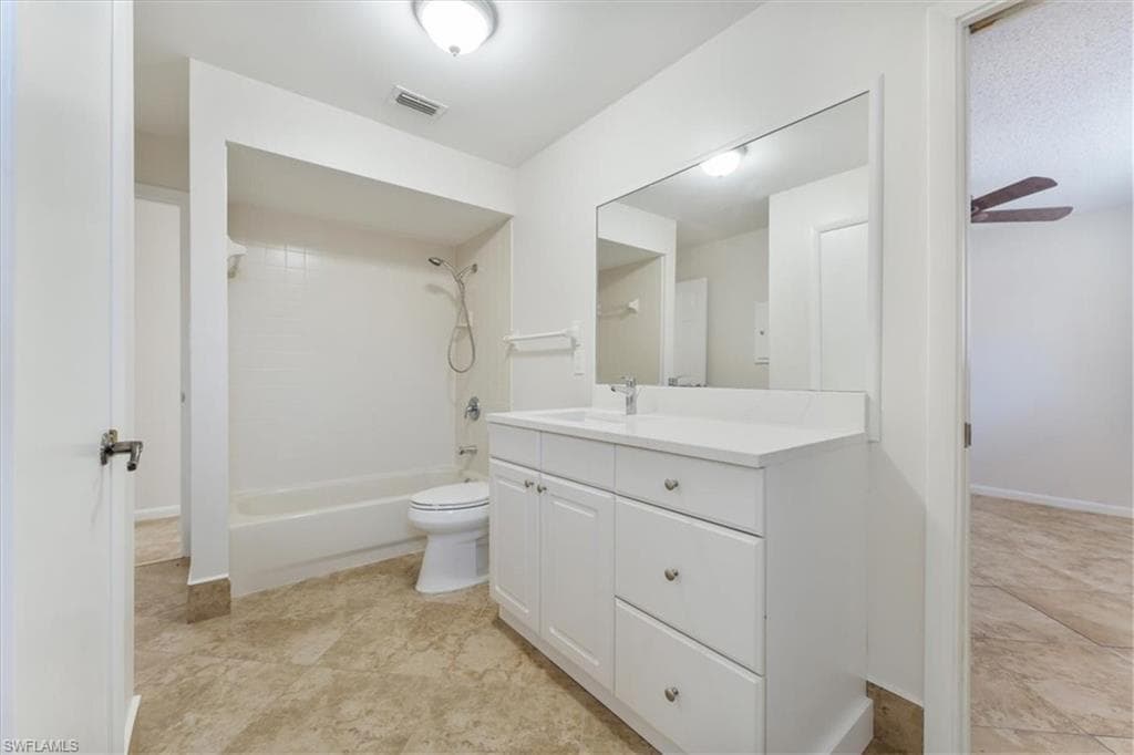 755 106th Ave N, Naples, FL 34108-19