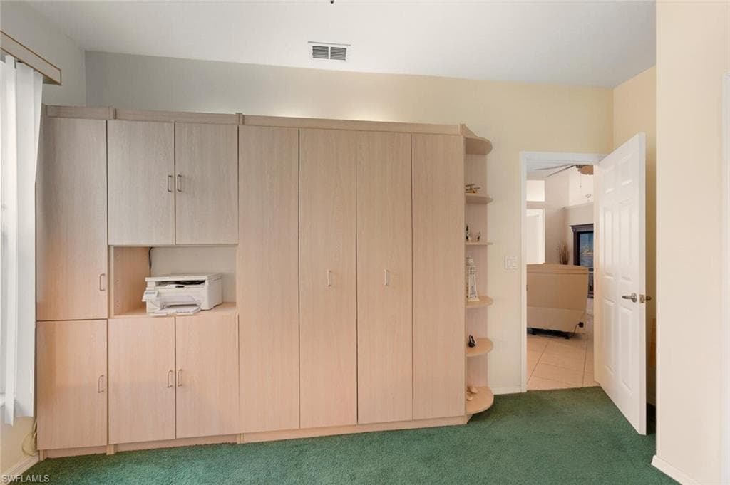 157 Versailles Cir, Naples, FL 34112-22