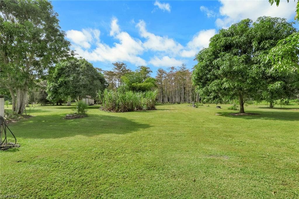 1511 Wilson Blvd N, Naples, FL 34120-21