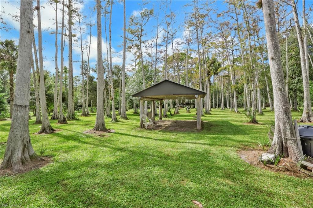 1511 Wilson Blvd N, Naples, FL 34120-23