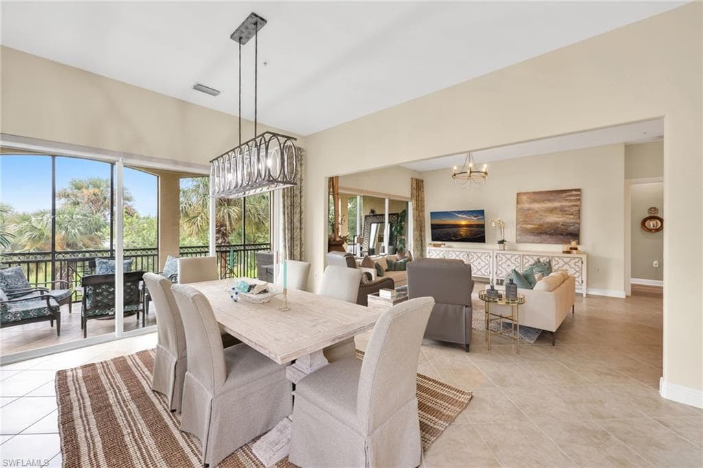 3053 Aviamar Cir 201, Naples, FL 34114-20