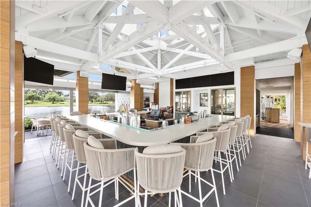 3053 Aviamar Cir 201, Naples, FL 34114-49