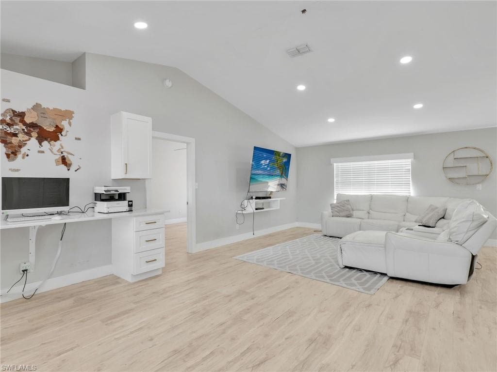 8384 Matanzas Rd, Fort Myers, FL 33967-5