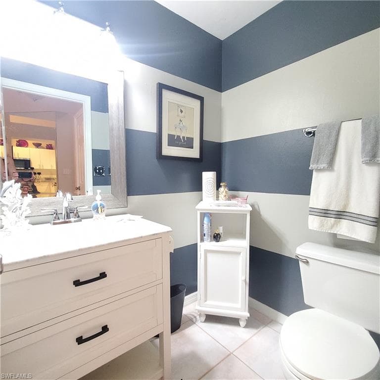 385 Dover Pl 4-402, Naples, FL 34104-16