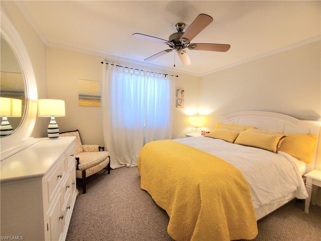 385 Dover Pl 4-402, Naples, FL 34104-25