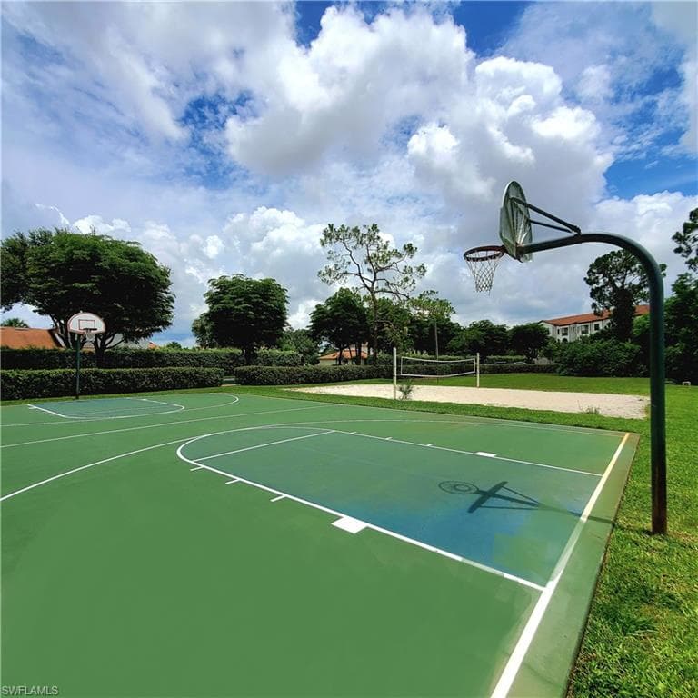 385 Dover Pl 4-402, Naples, FL 34104-40