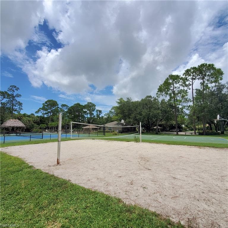 385 Dover Pl 4-402, Naples, FL 34104-41