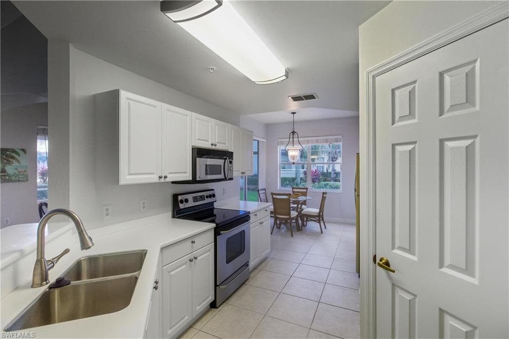 3278 Twilight Ln 5903, Naples, FL 34109-14