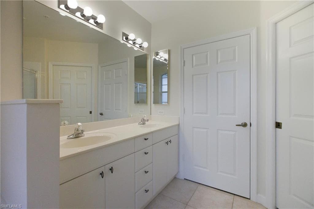3278 Twilight Ln 5903, Naples, FL 34109-24