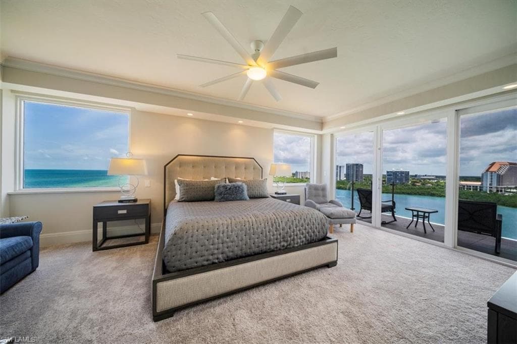 10 Seagate Dr 10n, Naples, FL 34103-25