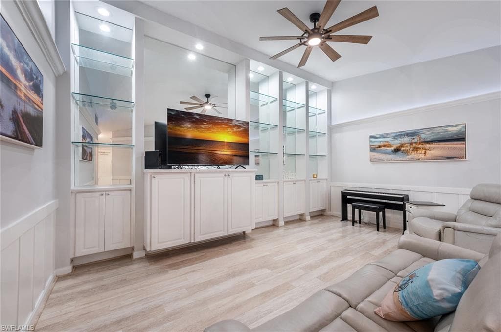 7221 Bellini Way, Naples, FL 34114-14