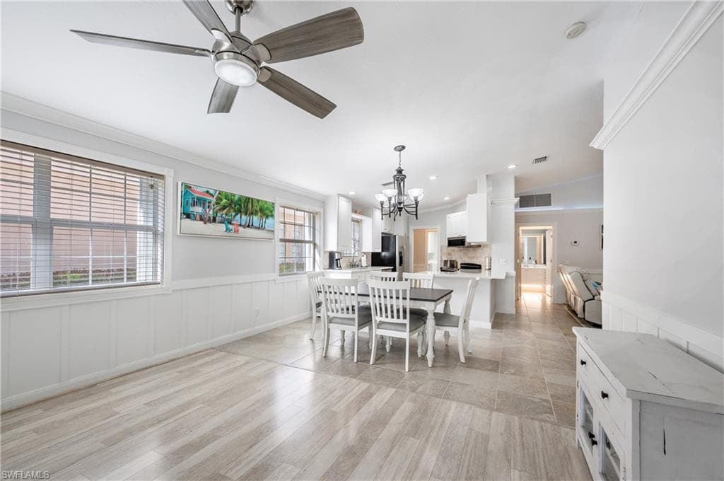 7221 Bellini Way, Naples, FL 34114-21