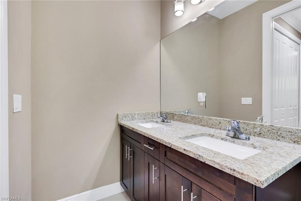 3736 10th Ave SE, Naples, FL 34117-16