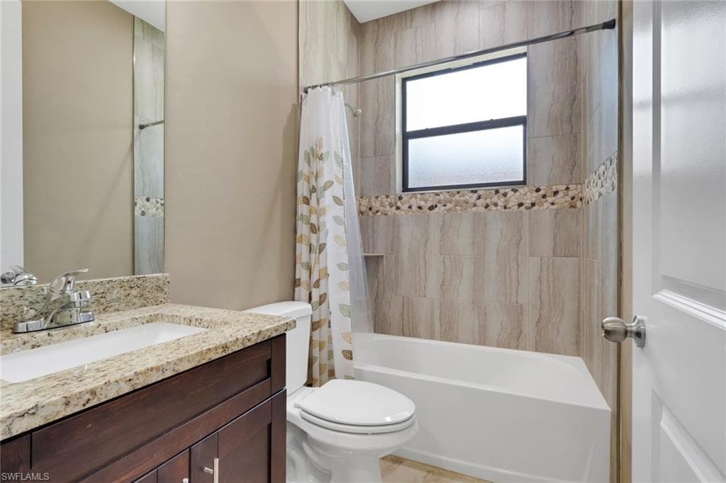 3736 10th Ave SE, Naples, FL 34117-20