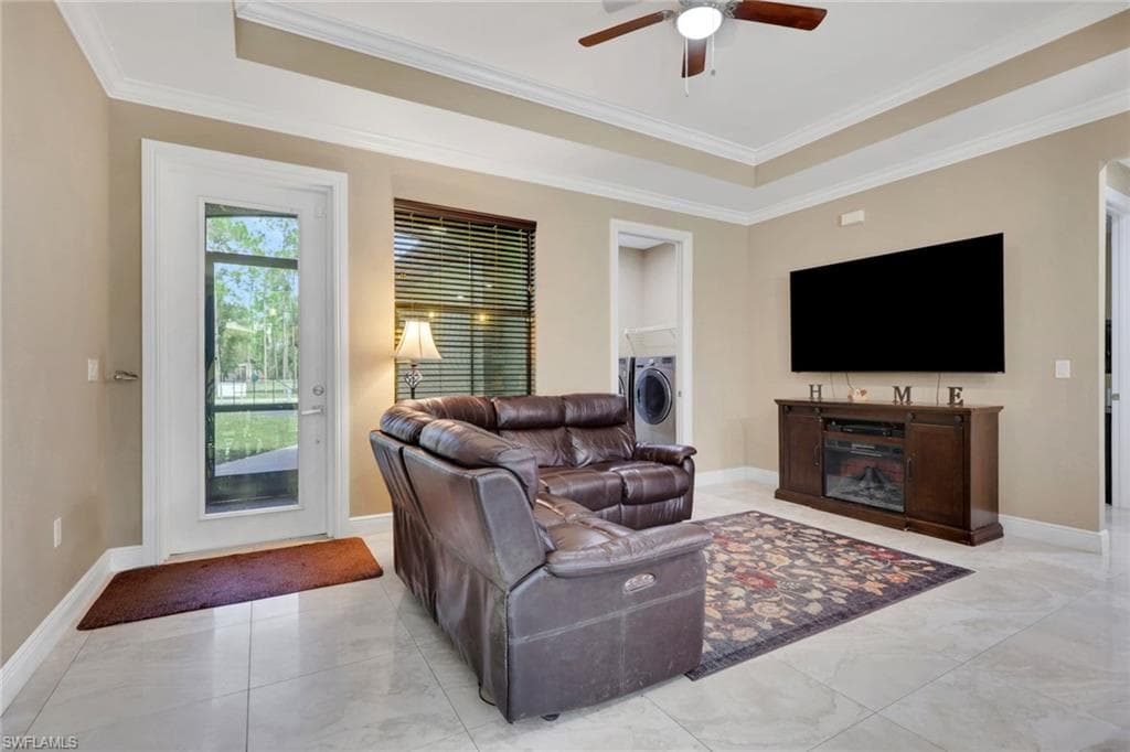 3736 10th Ave SE, Naples, FL 34117-4