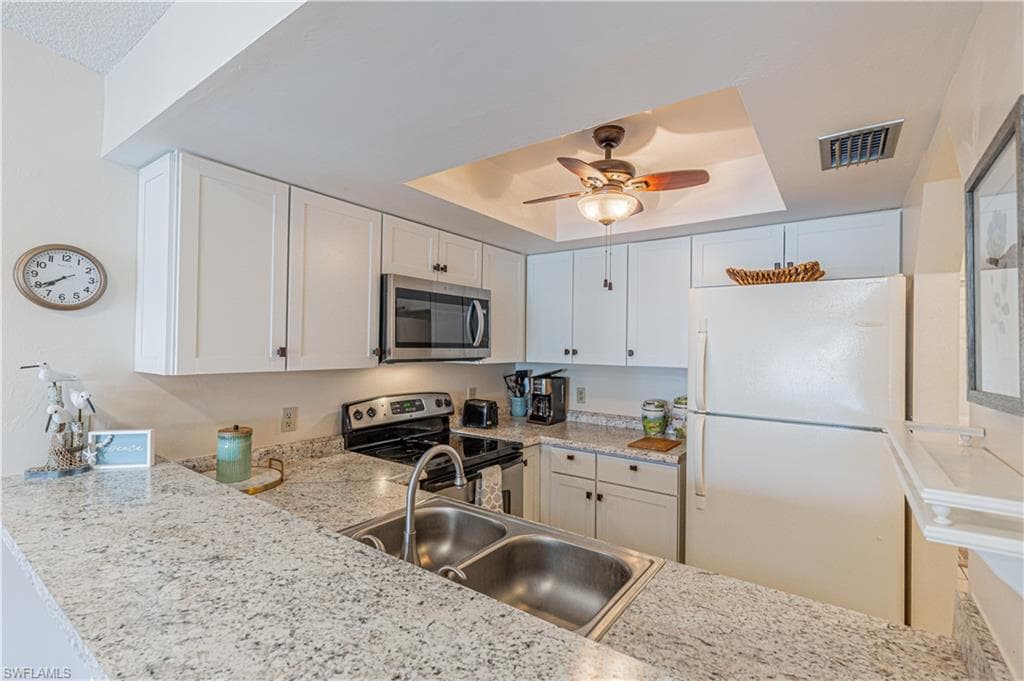 621 15th St 116, Cape Coral, FL 33990-19