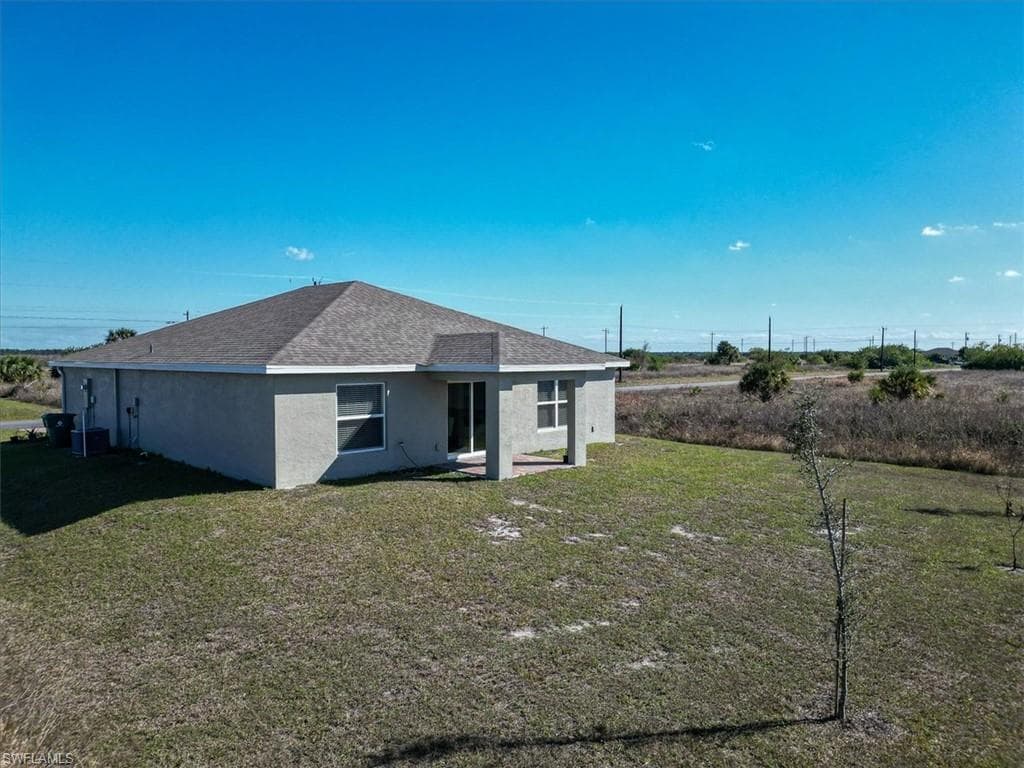 181 Plantation Dr, Labelle, FL 33935-24
