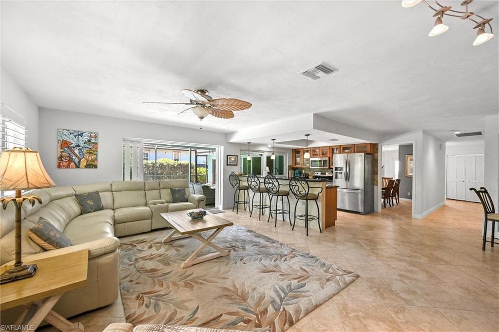 191 Beachcomber St, Marco Island, FL 34145-16