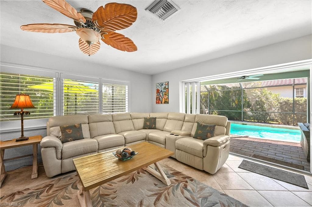 191 Beachcomber St, Marco Island, FL 34145-19