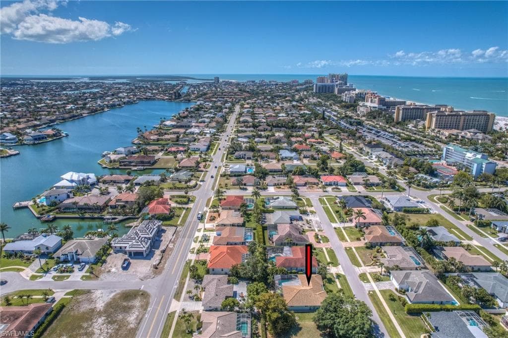 191 Beachcomber St, Marco Island, FL 34145-45