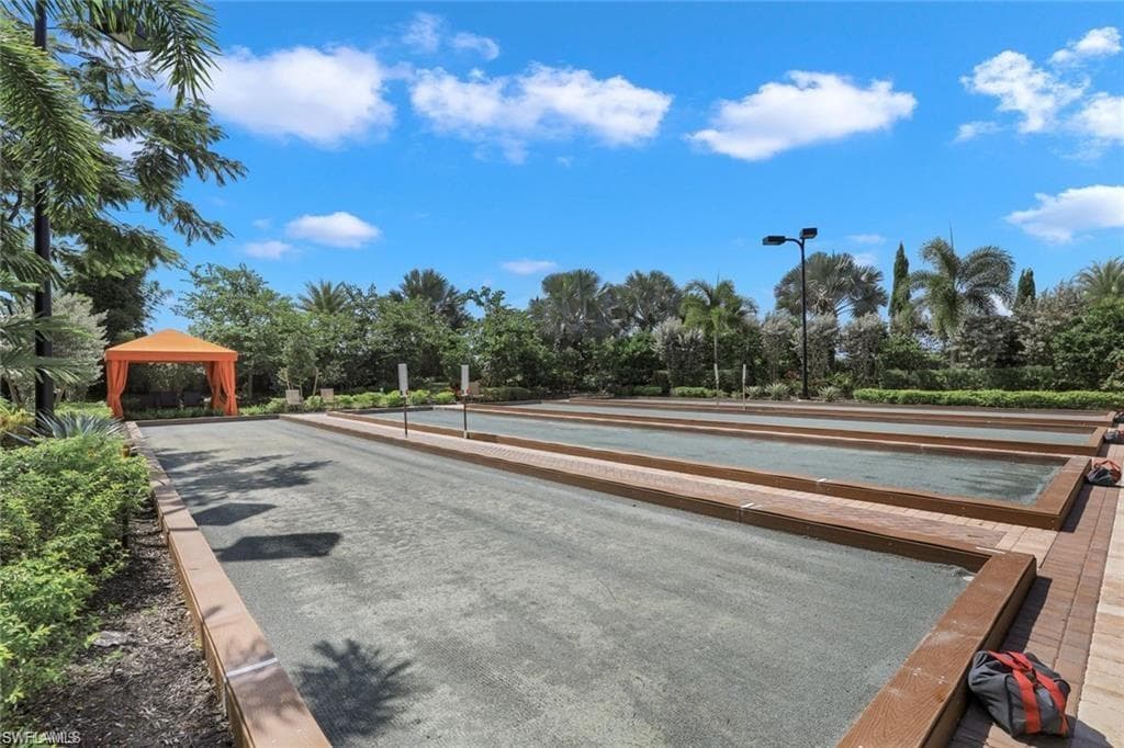 9646 Montelanico Loop 102, Naples, FL 34119-41