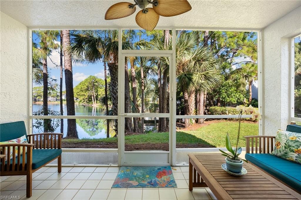 1100 Sarah Jean Cir A106, Naples, FL 34110-9