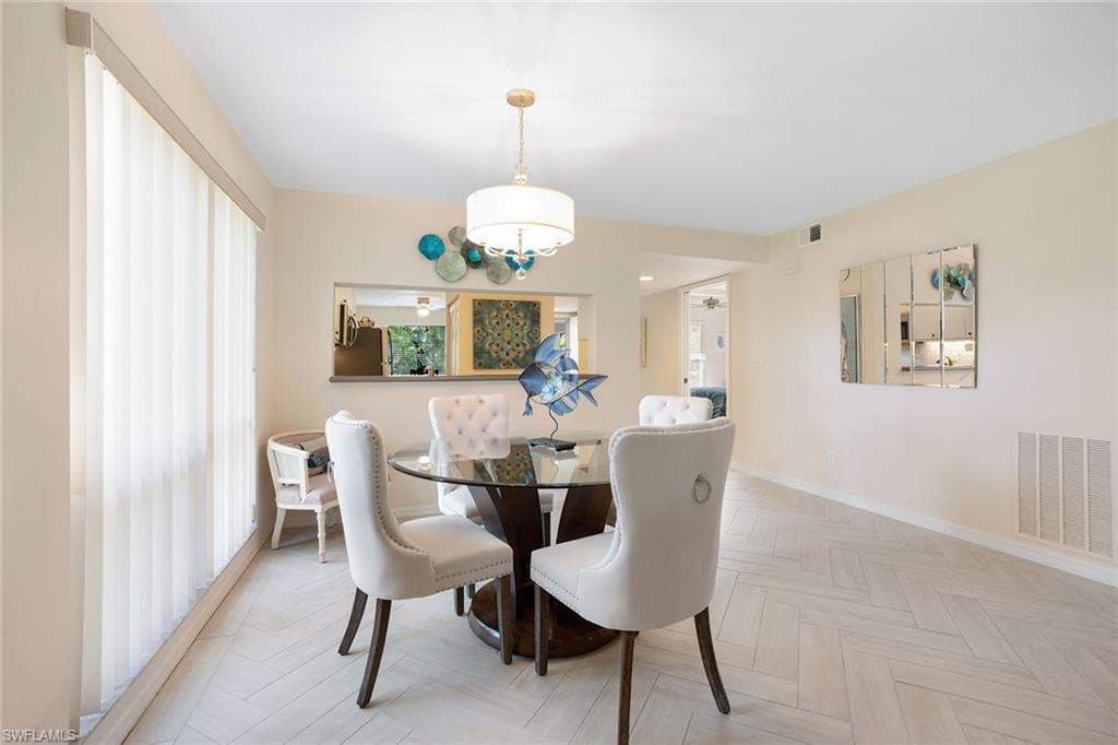 1100 Sarah Jean Cir A106, Naples, FL 34110-12