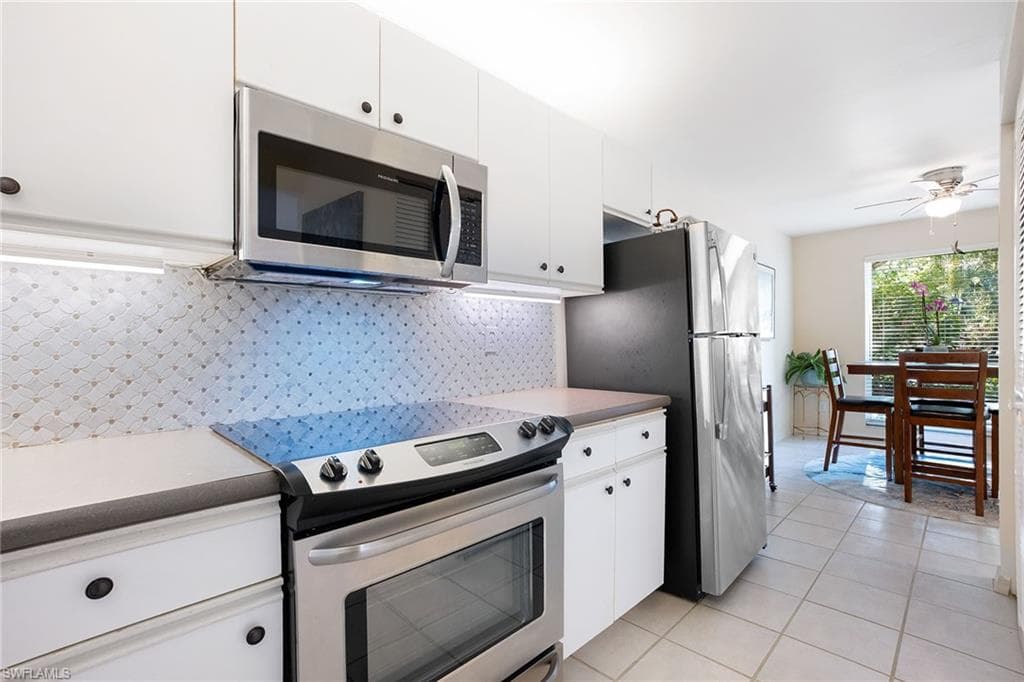 1100 Sarah Jean Cir A106, Naples, FL 34110-15